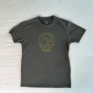 Vuori Graphic Tee Shirt - The Rise The Shine